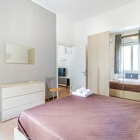 Domusmi San Gregorio 10 Apartment Milan Exterior photo