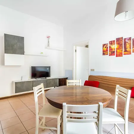 Domusmi San Gregorio 10 Apartment Milan Exterior photo